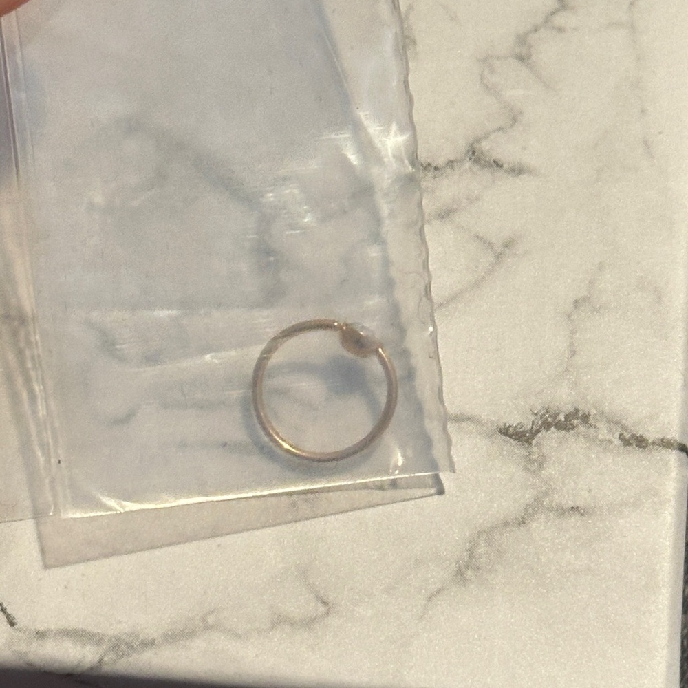 Body Candy 20G 5/16 Gold IP Stainless Steel Bright Clear Gem Nose Hoop - Picture 7 of 7